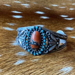 🛑SOLD🛑Vintage Sterling, Turquoise & Petrified Wood Cuff 💠